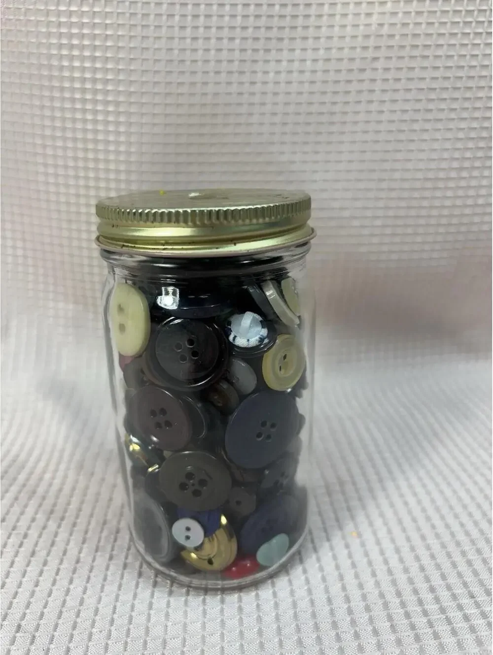 220 - Unmarked Mixed Lot Of Buttons In Jar